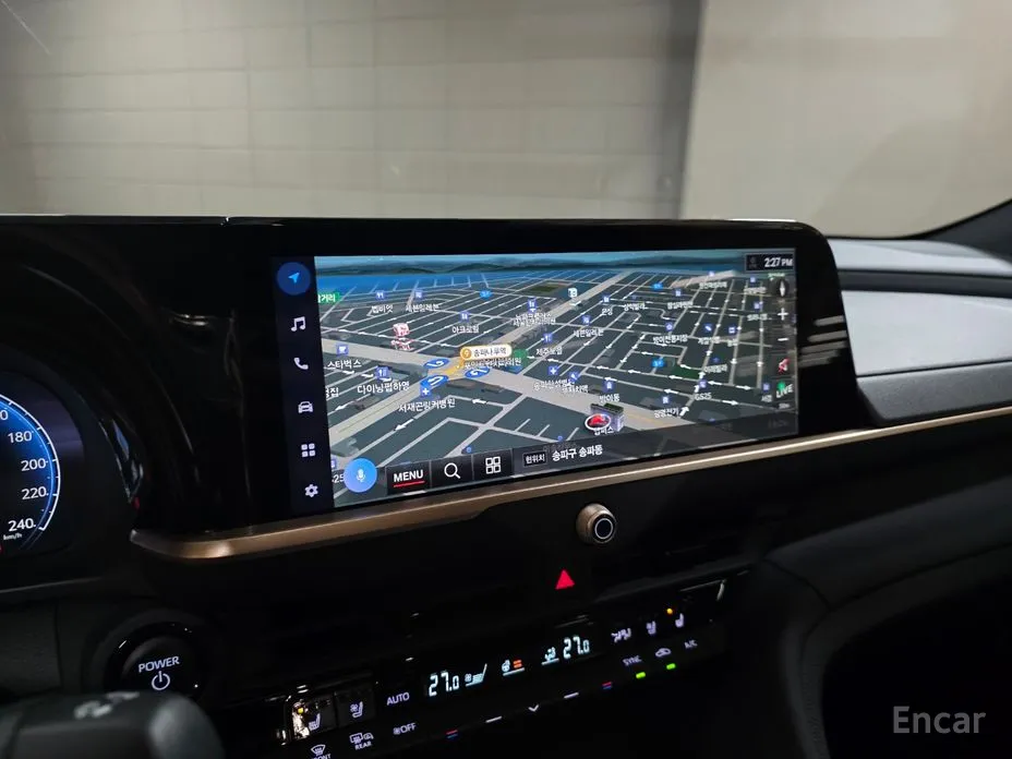 Toyota Crown 2023 2.5 4WD Hybrid