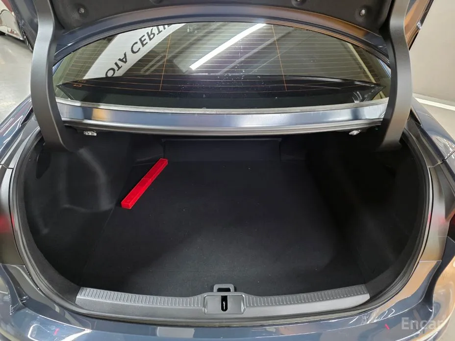 Toyota Crown 2023 2.5 4WD Hybrid