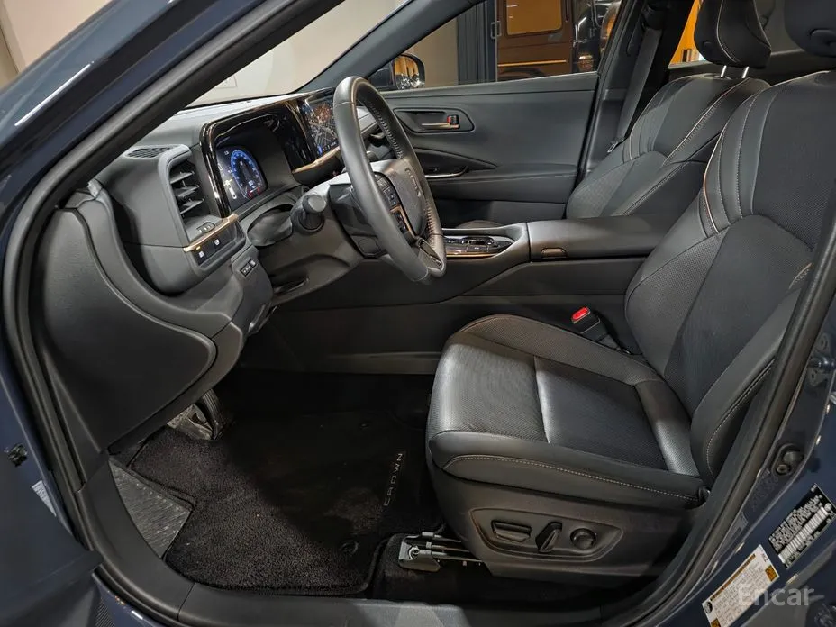 Toyota Crown 2023 2.5 4WD Hybrid