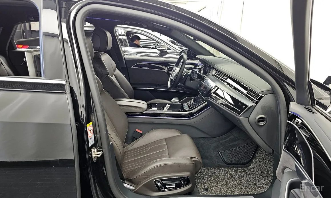 Audi A8 2018 55 TFSI Quattro LWB