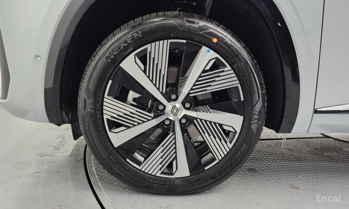 Renault Grand Koleos 2024 1.5 E-TECH Iconic 2WD