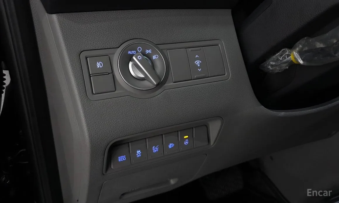 Hyundai Solati 2015 15-seater