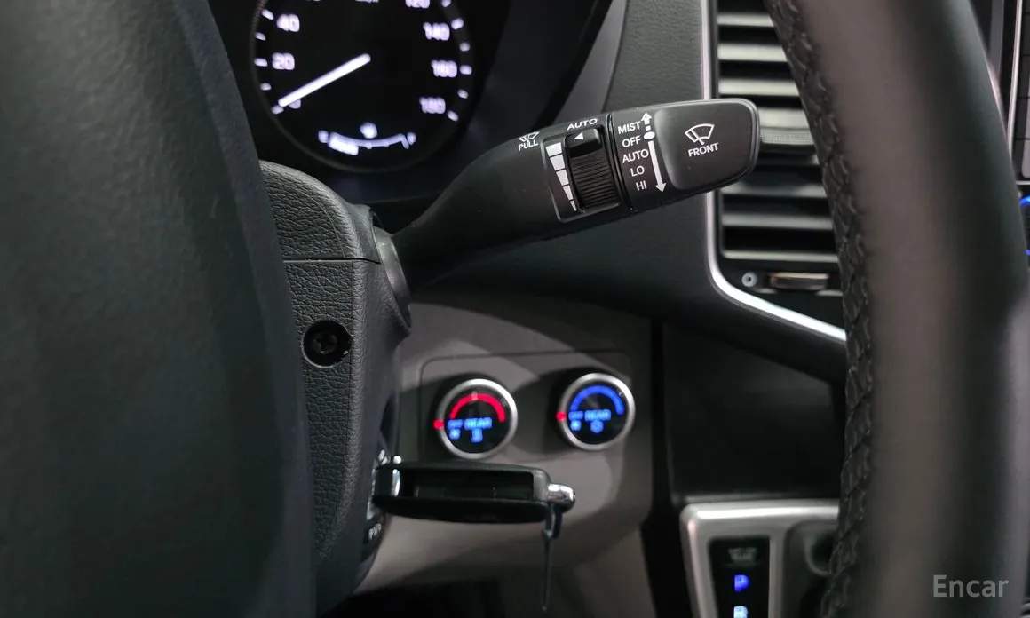 Hyundai Solati 2015 15-seater