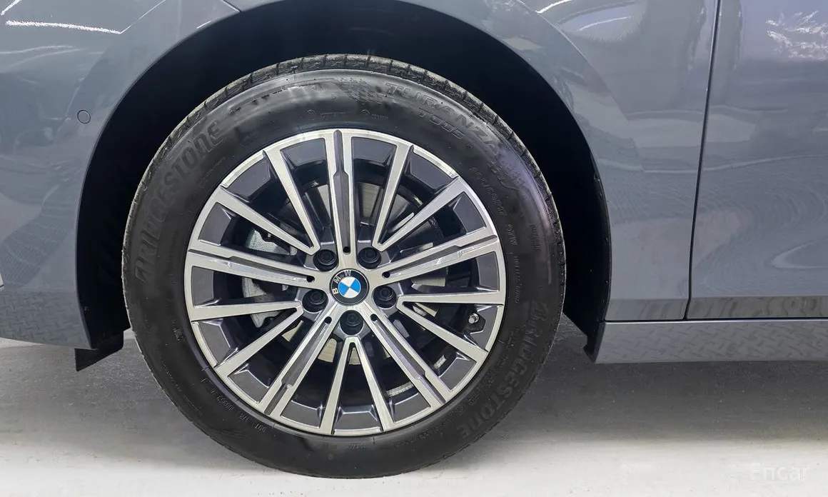 BMW 2 Series 2022 218d Luxury