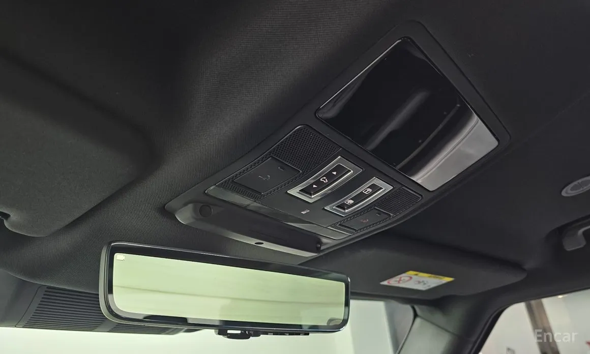 Land Rover Defender 2020 90 D250 X-Dynamic SE