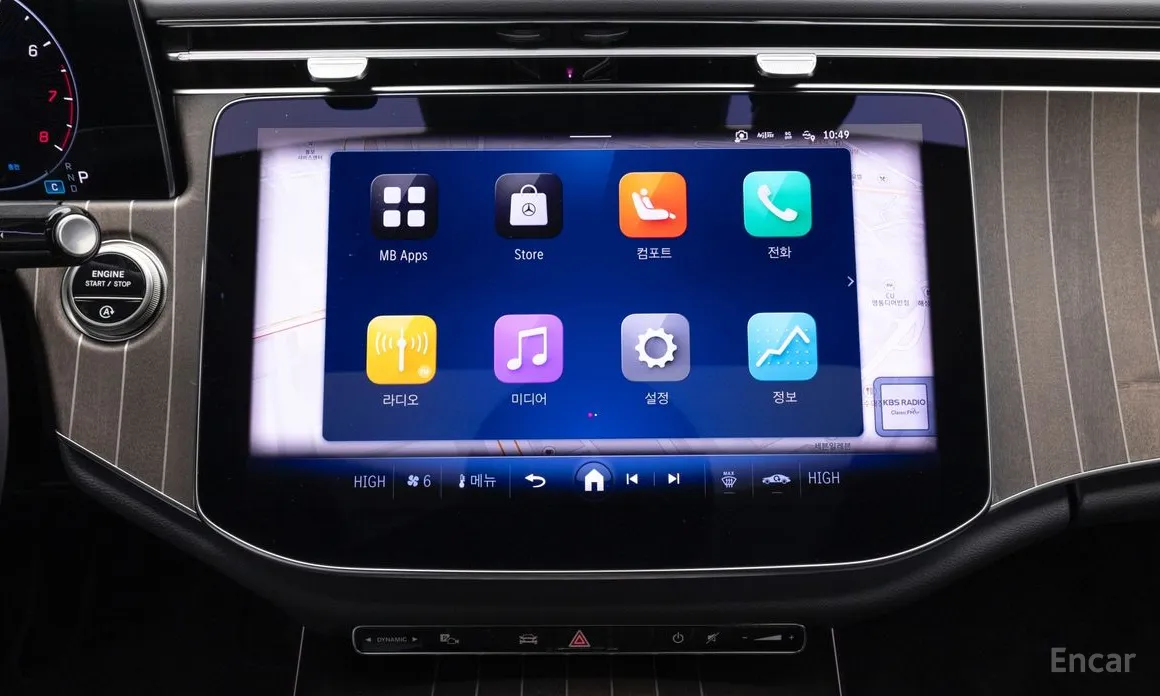 Mercedes-Benz E-Class 2024 E300 4MATIC Exclusive