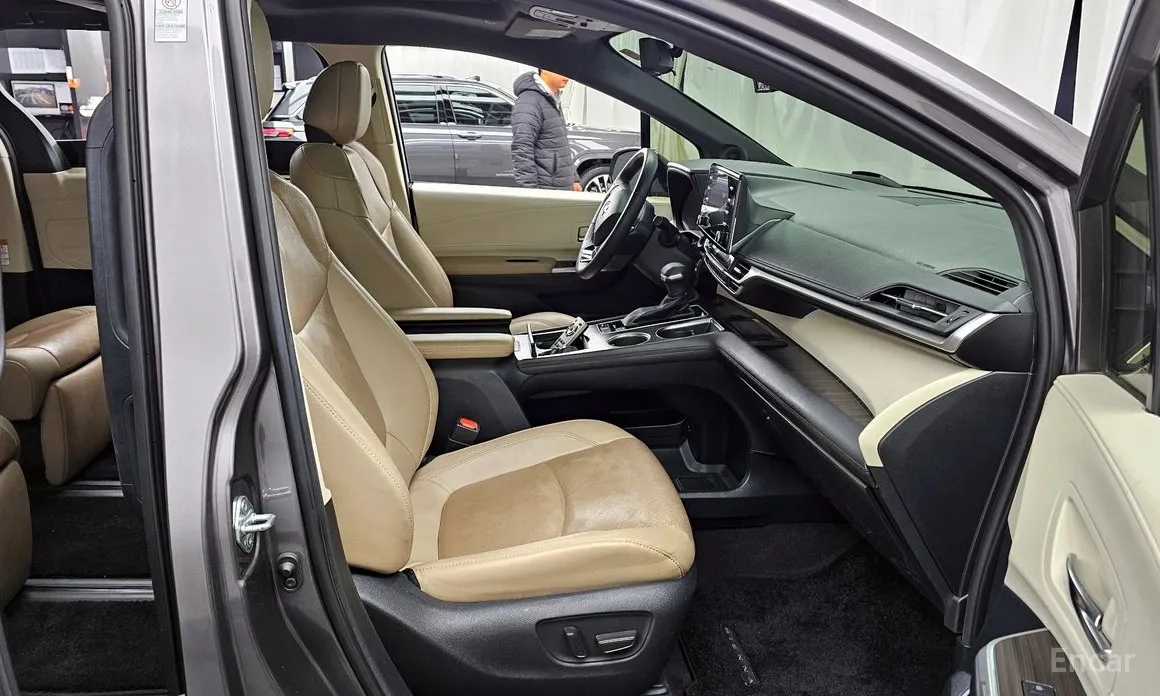 Toyota Sienna 2020 2.5 Hybrid 2WD