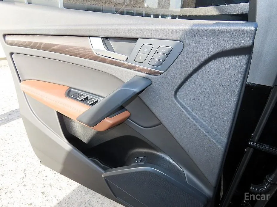 Audi Q5 2017 45 TFSI Quattro Premium