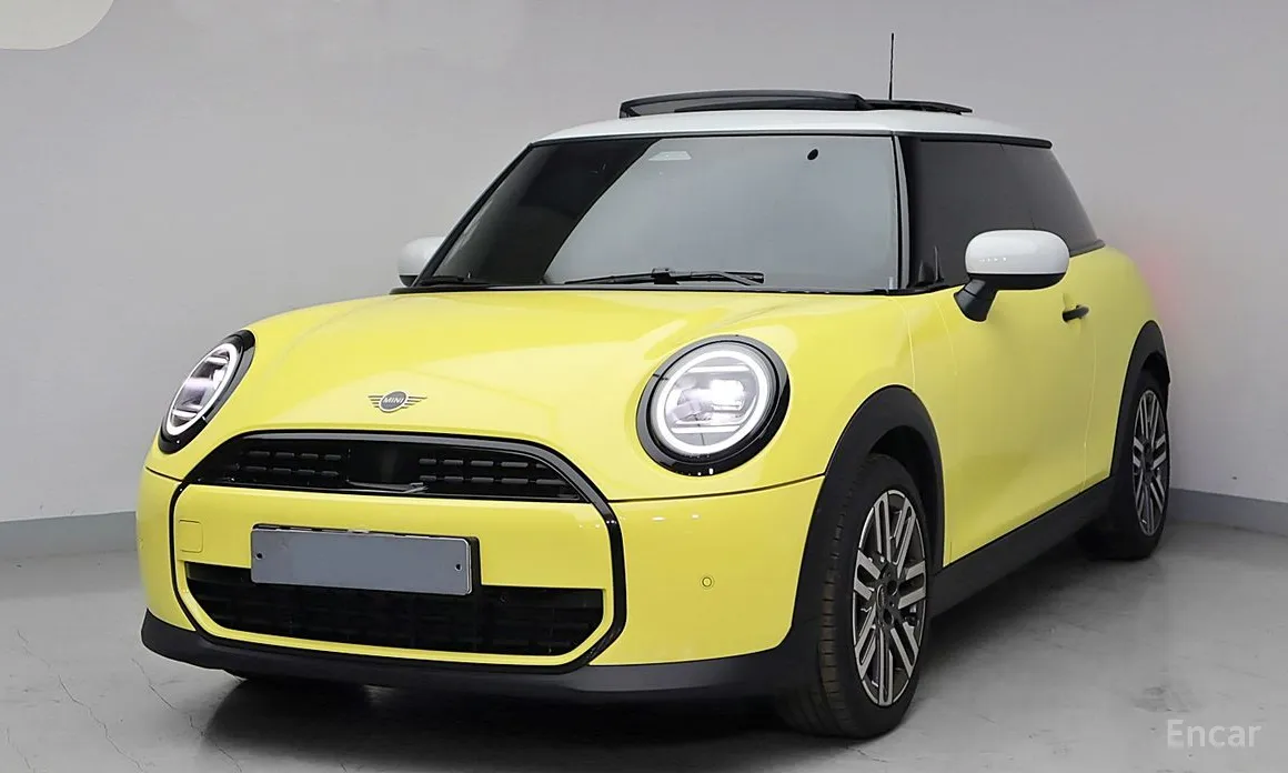 Mini Cooper 2024 Classic