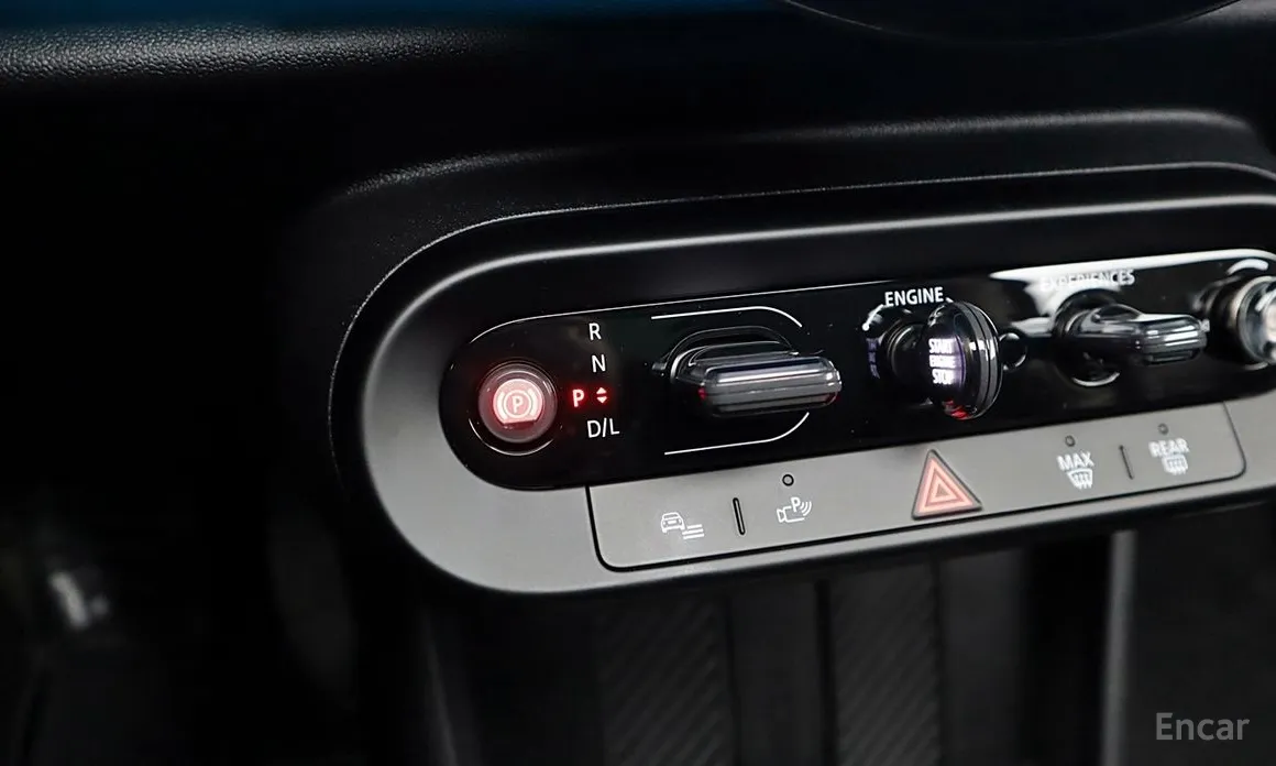 Mini Cooper 2024 Classic