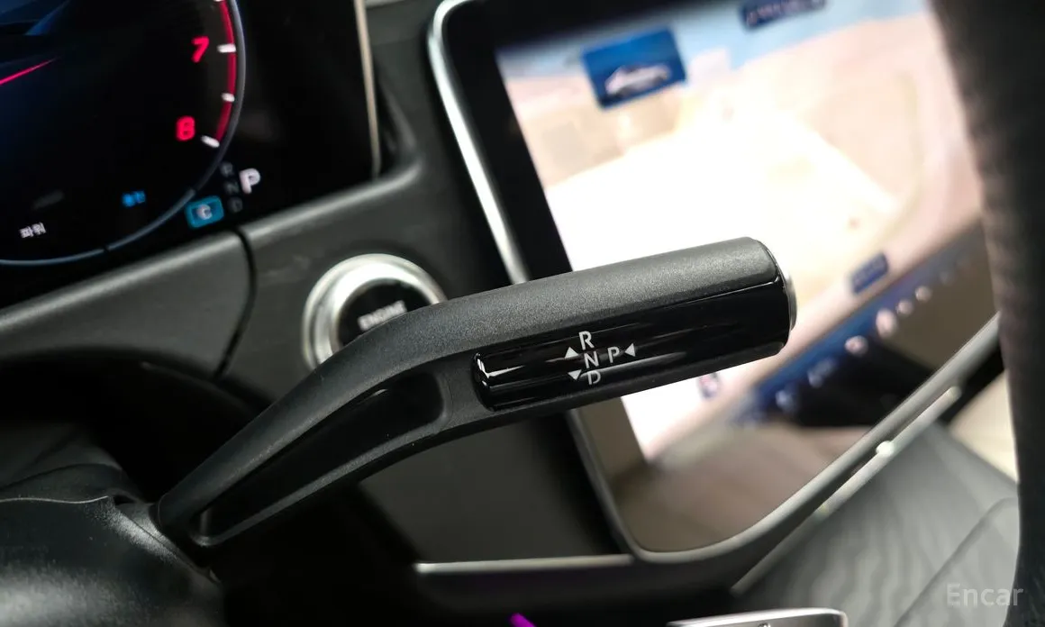 Mercedes-Benz E-Class 2024 E200 Avantgarde Limited