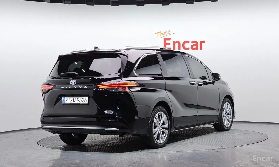 Toyota Sienna 2020 2.5 Hybrid 2WD