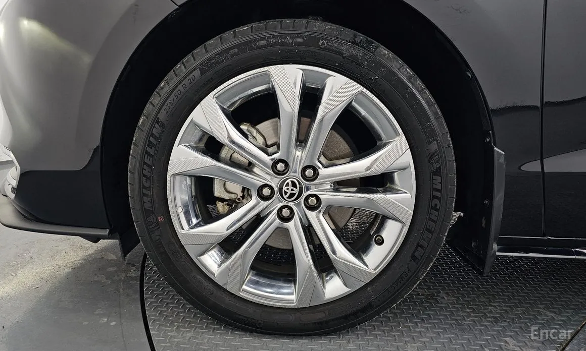 Toyota Sienna 2020 2.5 Hybrid 2WD