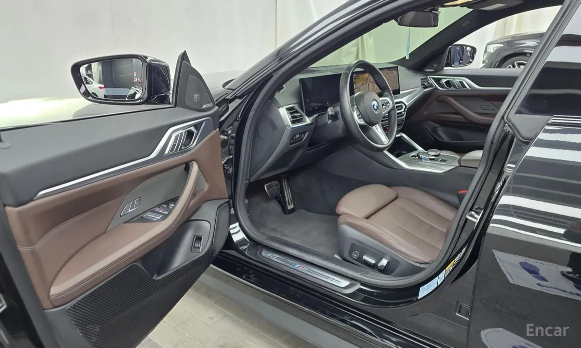 BMW i4 2021 eDrive40 M Sports Pro