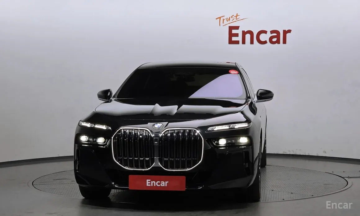 BMW 7 Series 2022 740d xDrive M Sport