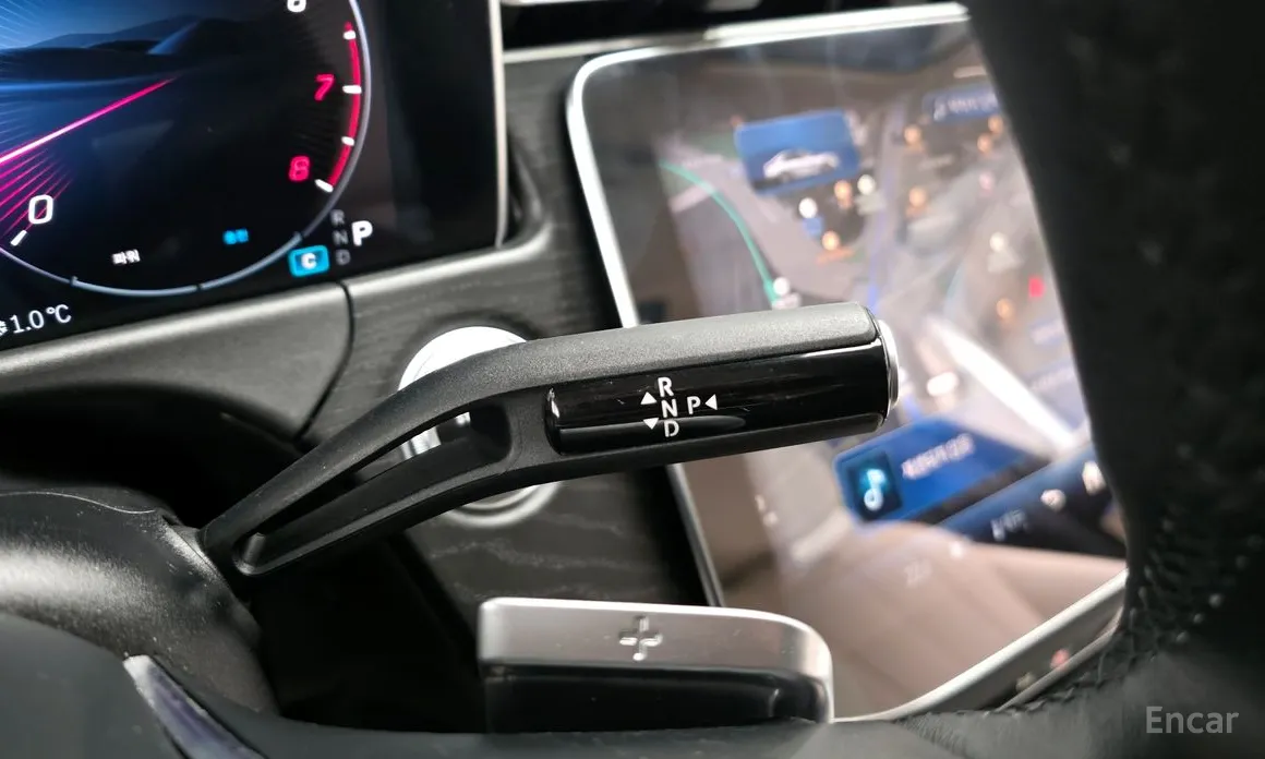 Mercedes-Benz E-Class 2024 E200 Avantgarde