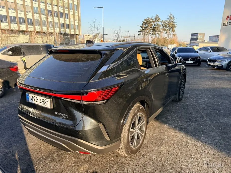 Lexus RX 2023 Premium