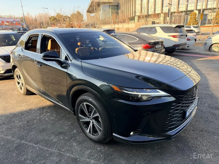 Lexus RX 2023 Premium