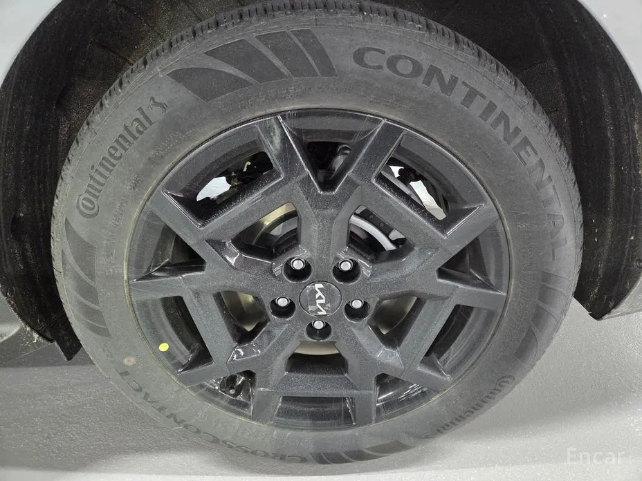 Kia Carnival 2023 HEV 9seater Gravity