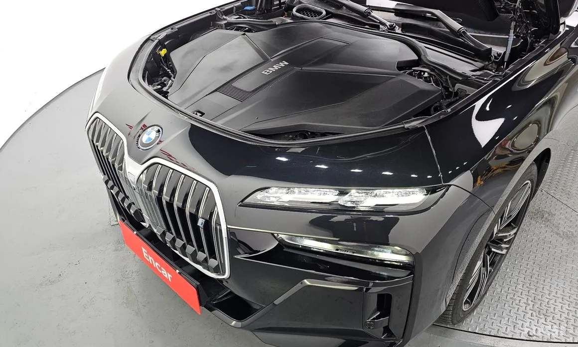 BMW i7 2022 eDrive 50 M Sport