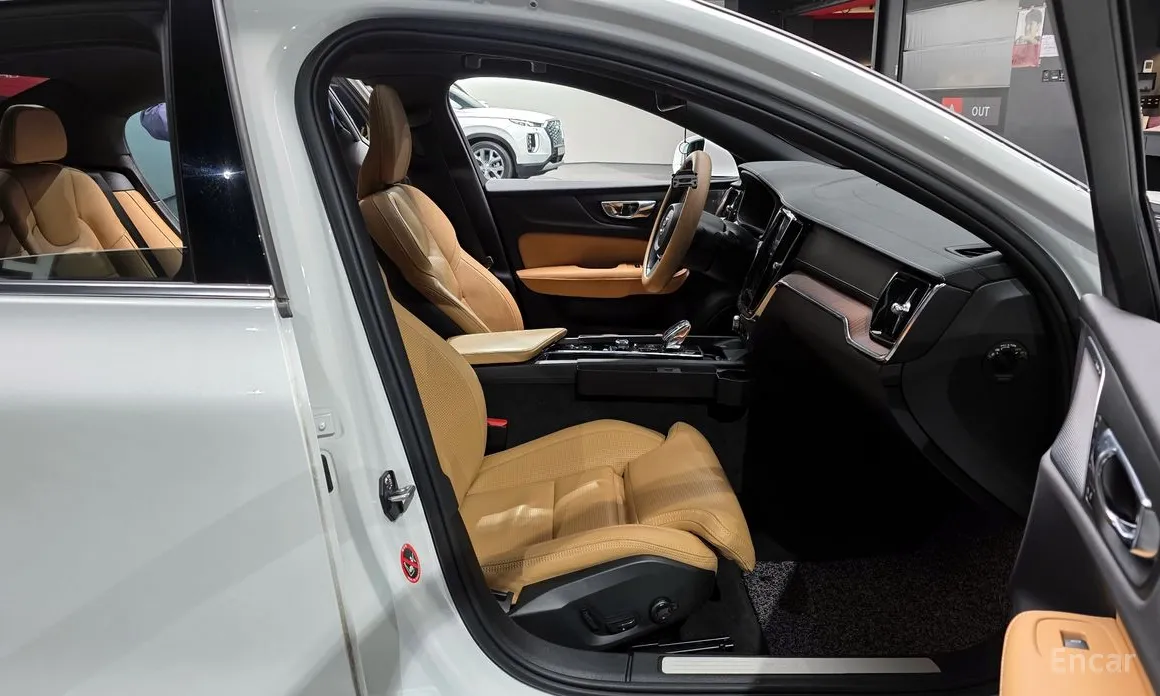 Volvo S60 2019 B5 Inscription