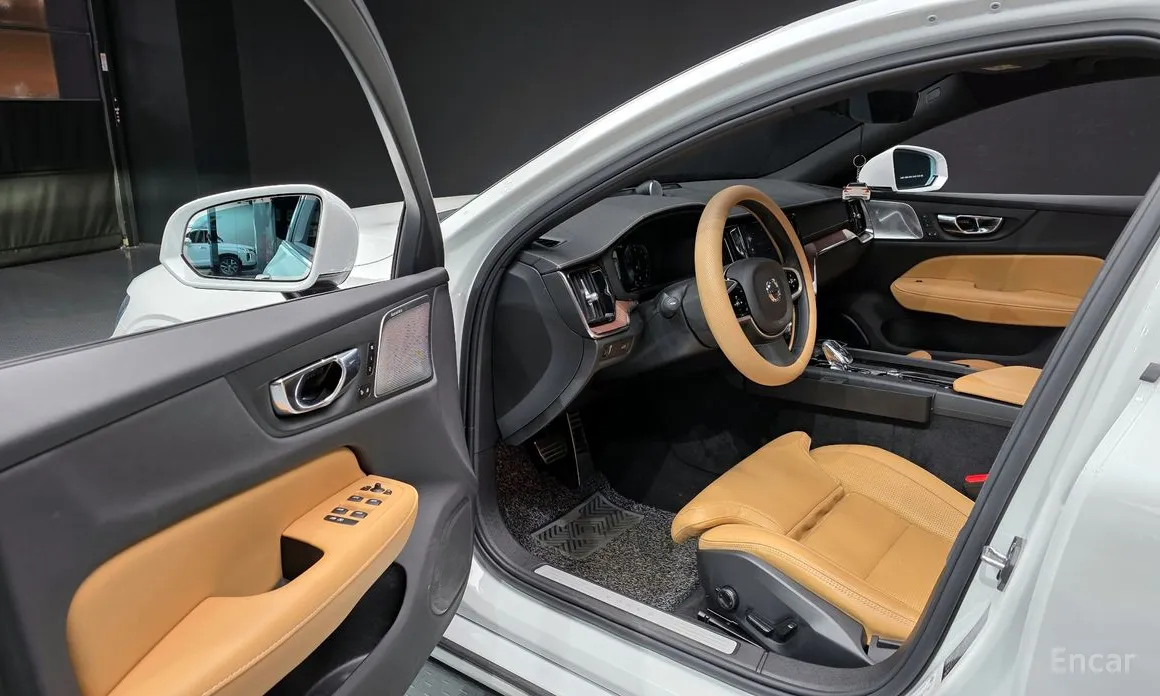 Volvo S60 2019 B5 Inscription