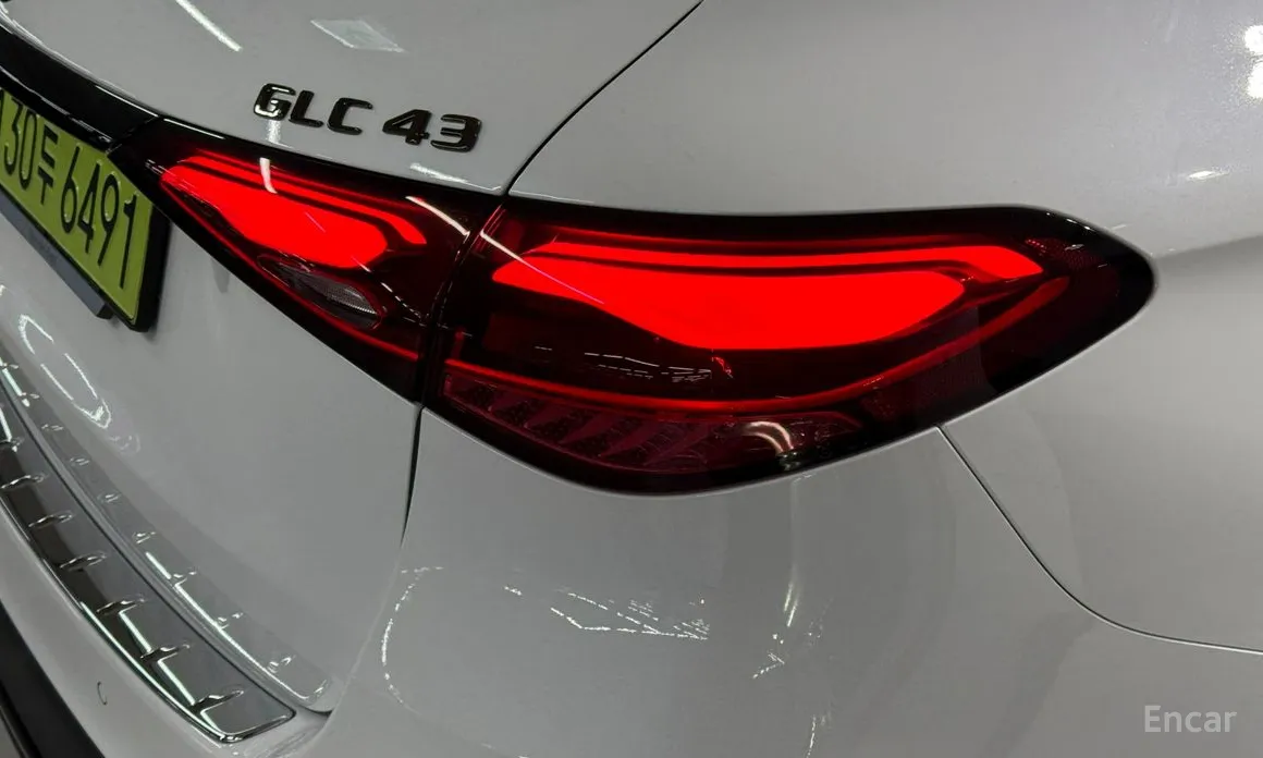 Mercedes-Benz GLC-Class 2023 AMG GLC43 4MATIC