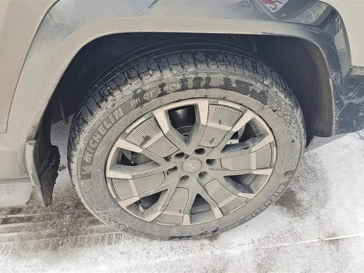 BYD FangChengBao Leopard 8 2025 2025款 智勇旗舰版 7座