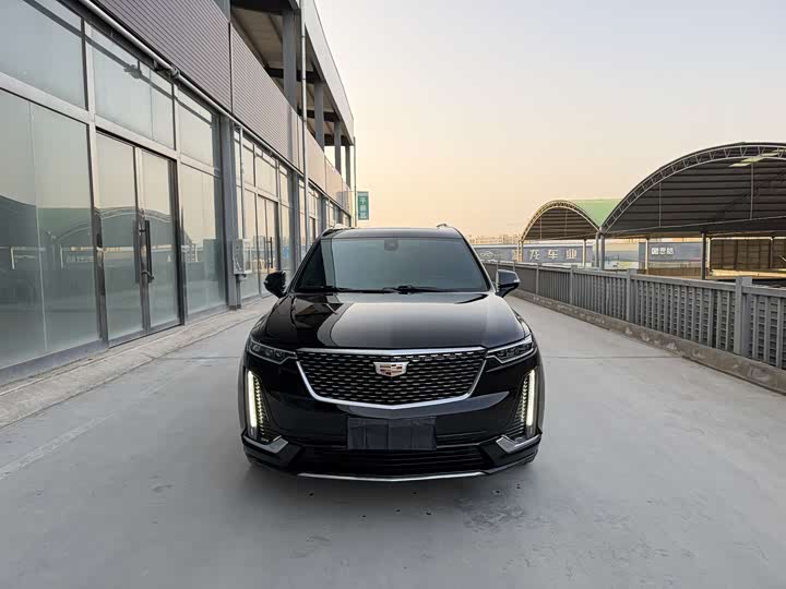 Cadillac XT6 2022 2022款 2.0T 六座四驱豪华型