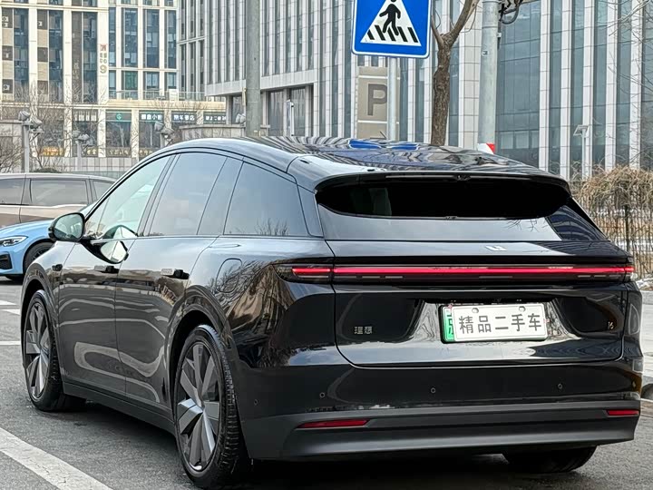 LiXiang i6 2025 2025款 两驱标准版