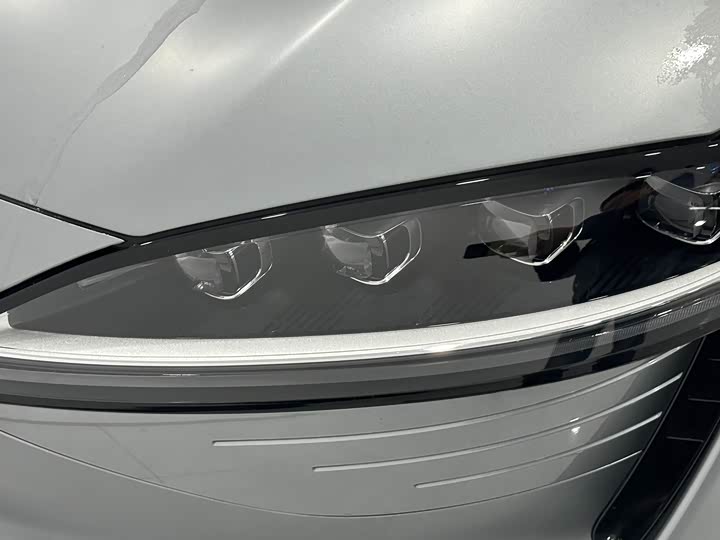 Luxeed S7 2025 2025款 703km Ultra运动版