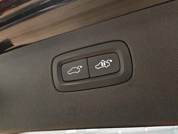 Volvo XC90 2024 2024款 B5 智行豪华版 5座