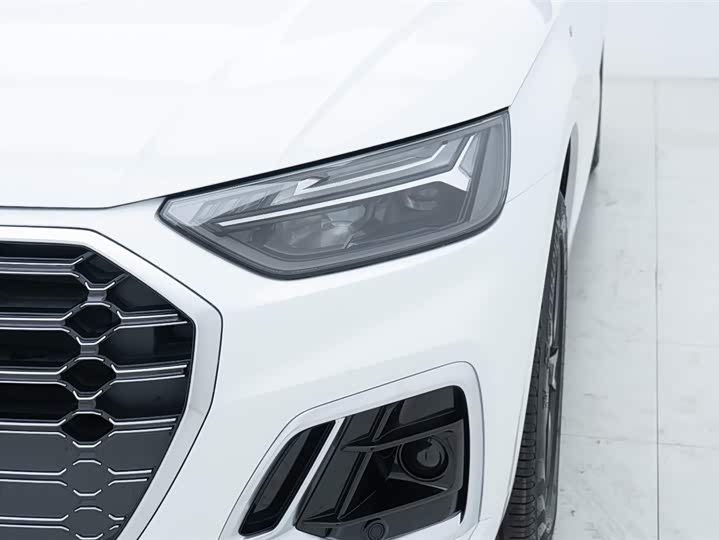 Audi Q5L 2025 2025款 40 TFSI 时尚动感型