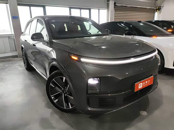 LiXiang L8 2025 2025款 Max 智能焕新版