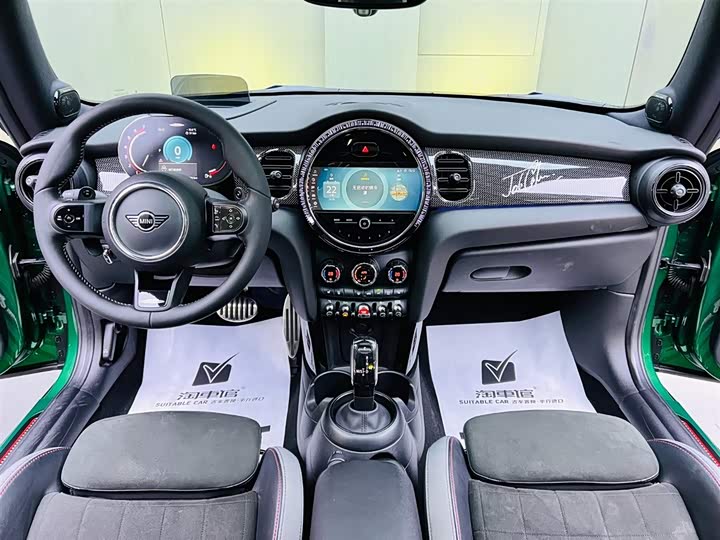 Mini Mini JCW 2022 2022款 2.0T JOHN COOPER WORKS ALL-IN