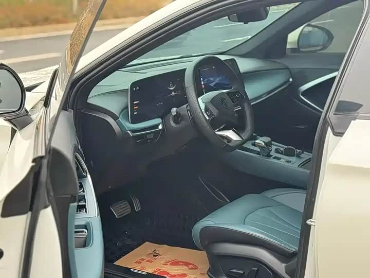 MG Motor 7 2023 2023款 1.5T DCT至美优雅版