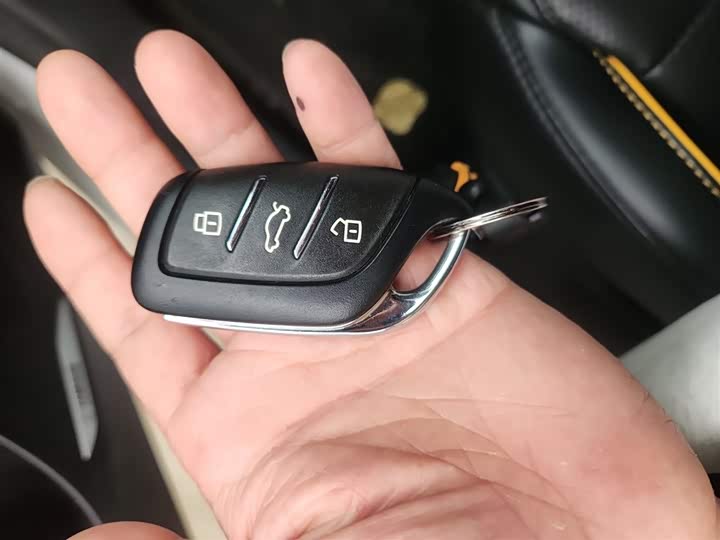 MG Motor 5 Scorpio 2022 2022款 1.5T Trophy运动豪享版