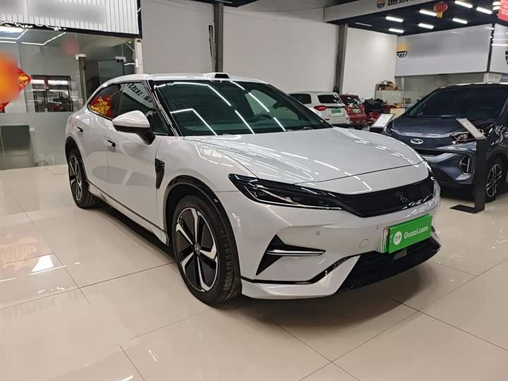 2025 BYD Song L