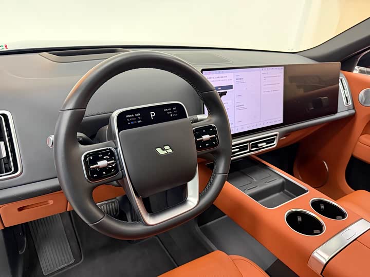 LiXiang L8 2025 2025款 Max 智能焕新版