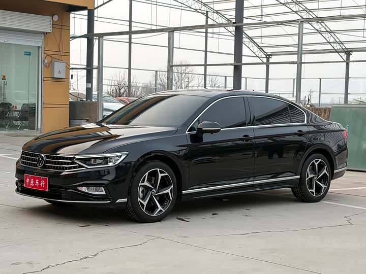 Volkswagen Magotan 2025 2025款 众享款 330TSI DSG豪华型