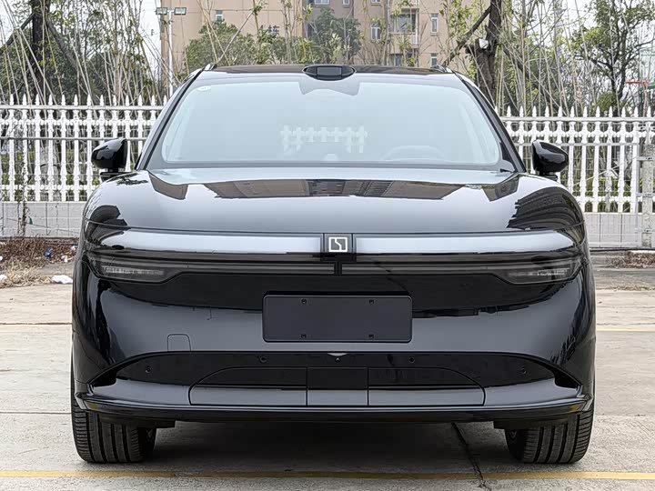 Zeekr 7X 2025 2025款 100kWh 长续航后驱智驾版