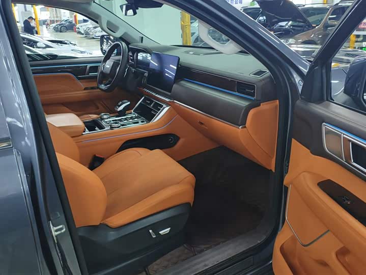 Foton Mars 7 2023 2023款 火星7 2.0T柴油自动四驱标轴豪华型