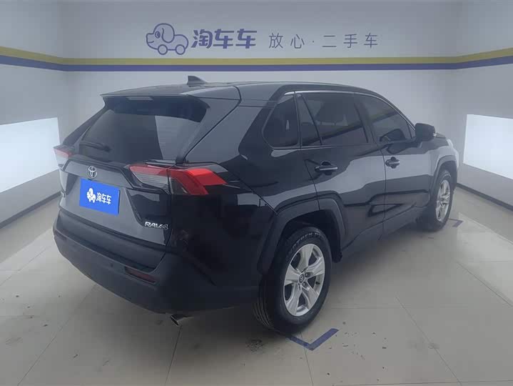 Toyota RAV4 2024 2024款 2.0L CVT两驱都市版