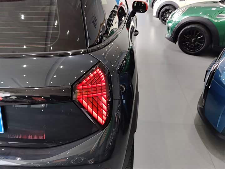 Mini Mini 2025 2025款 2.0T COOPER S 艺术家