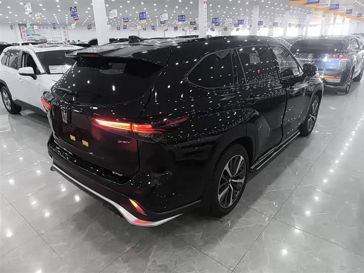 Toyota Crown Kluger 2024 2024款 2.5L HEV四驱豪华版