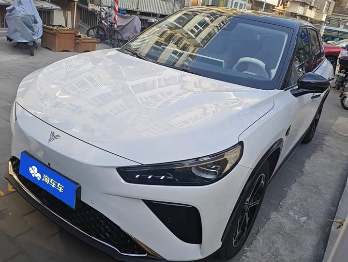 Hozon L 2024 2024款 纯电 510 闪充红衣版