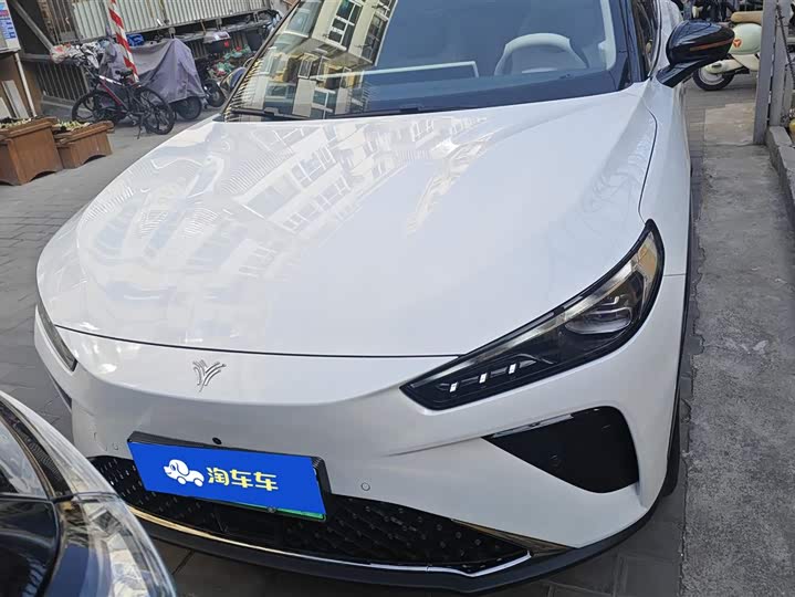 Hozon L 2024 2024款 纯电 510 闪充红衣版