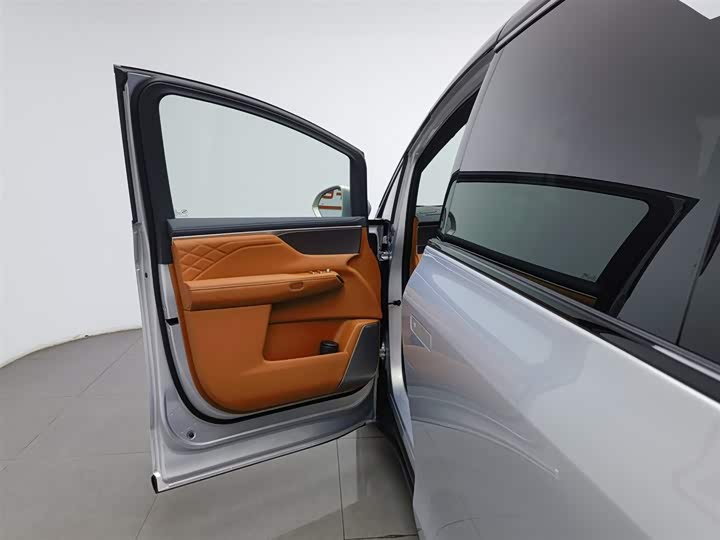 Buick OMPV 2026 2026款 奢享版