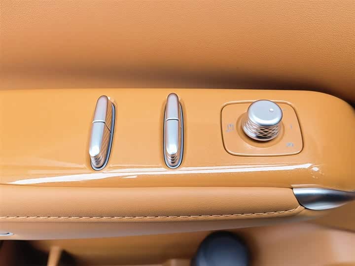 Buick OMPV 2026 2026款 奢享版