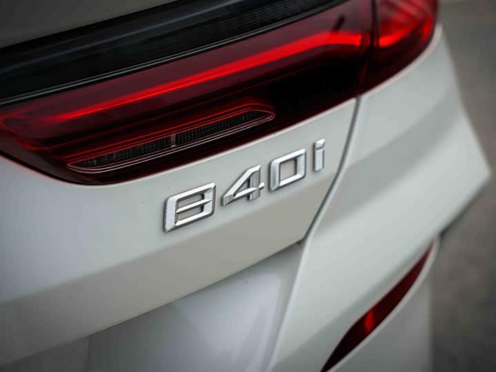 BMW 8 Series 2021 2021款 840i 四门轿跑车 M运动套装